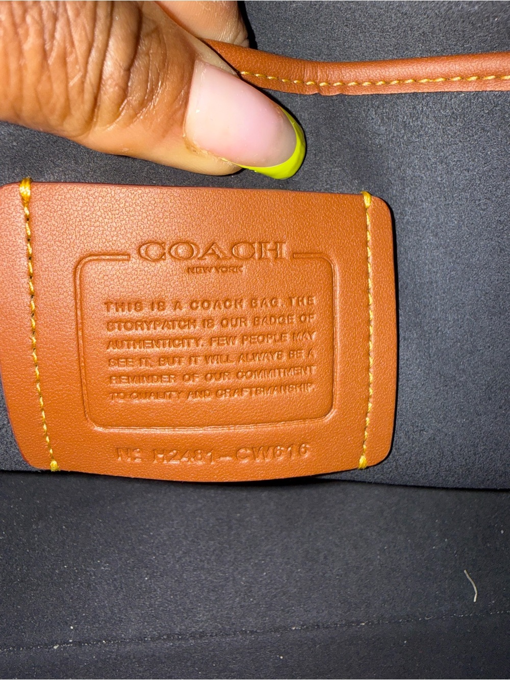 Coach Empire 40 Black Leather Handbag - Picture 10 of 13